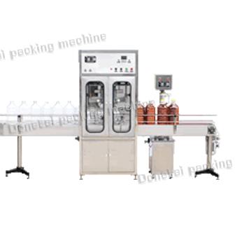 全自動(dòng)茶籽油灌裝機(jī)來(lái)襲，你還能淡定么？
